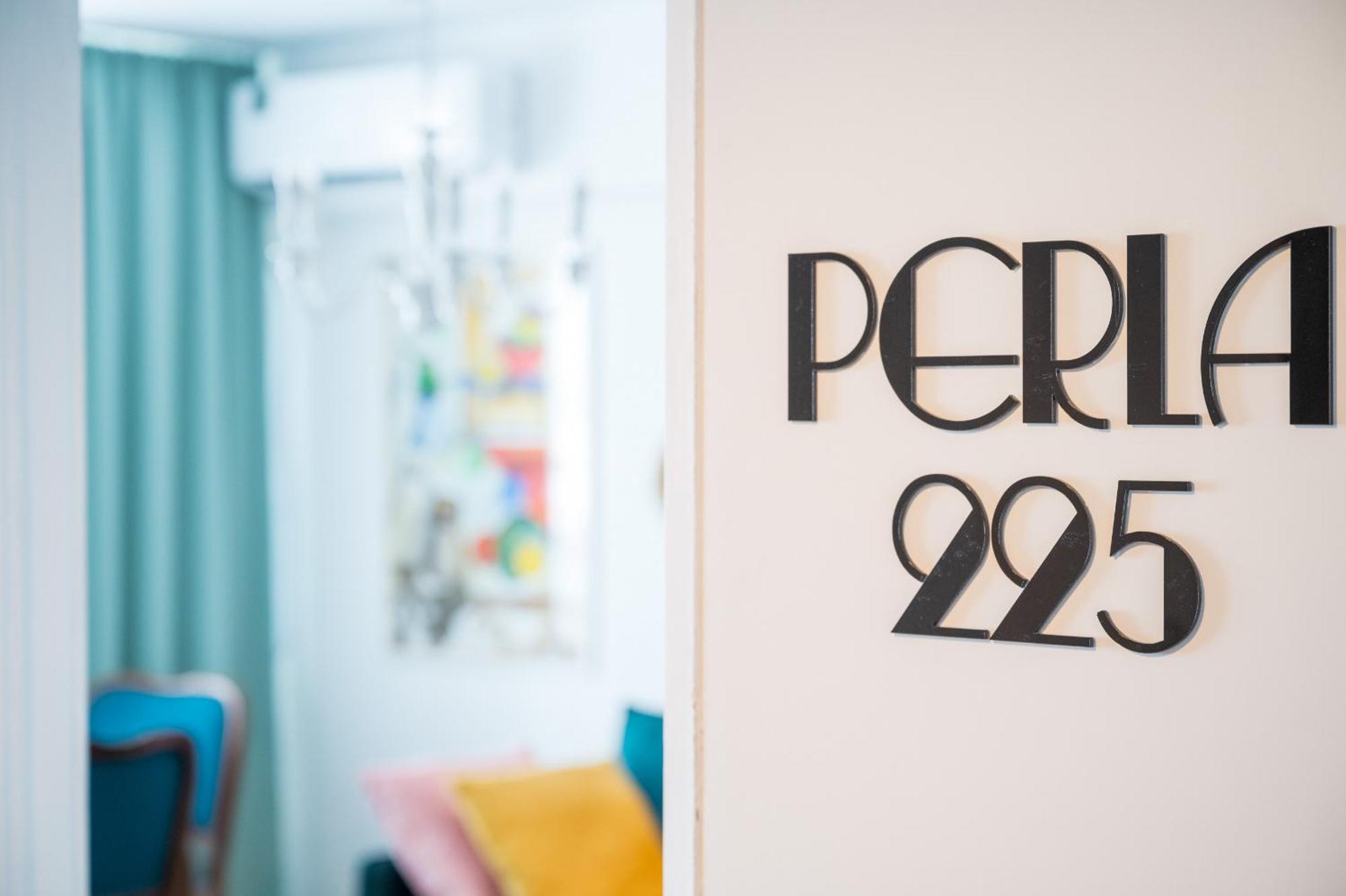 1Bdr Apartment Perla 225 Bucureşti Eksteriør bilde